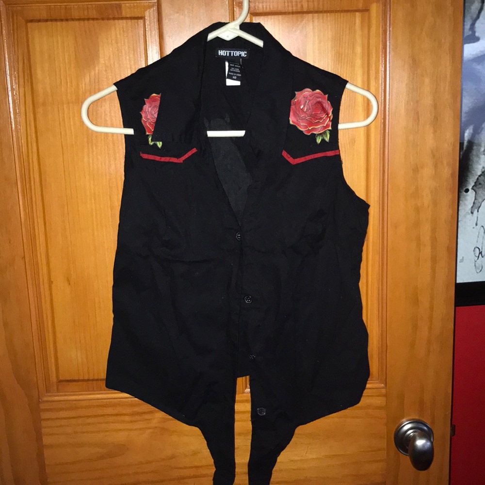 Hot topic shirt